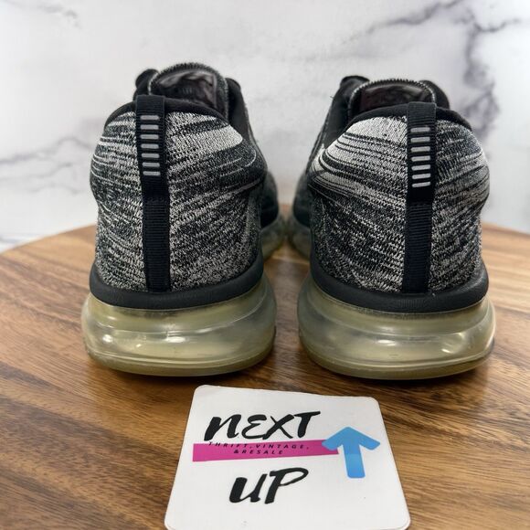Mens size 12-Nike Air Flyknit Max ‘Oreo’ Running Sneakers Black White 620469-105 main image 8